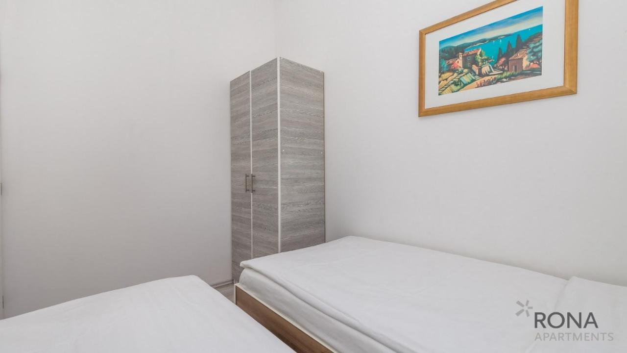 Rona Apartments Zlatko Šimuni Zewnętrze zdjęcie