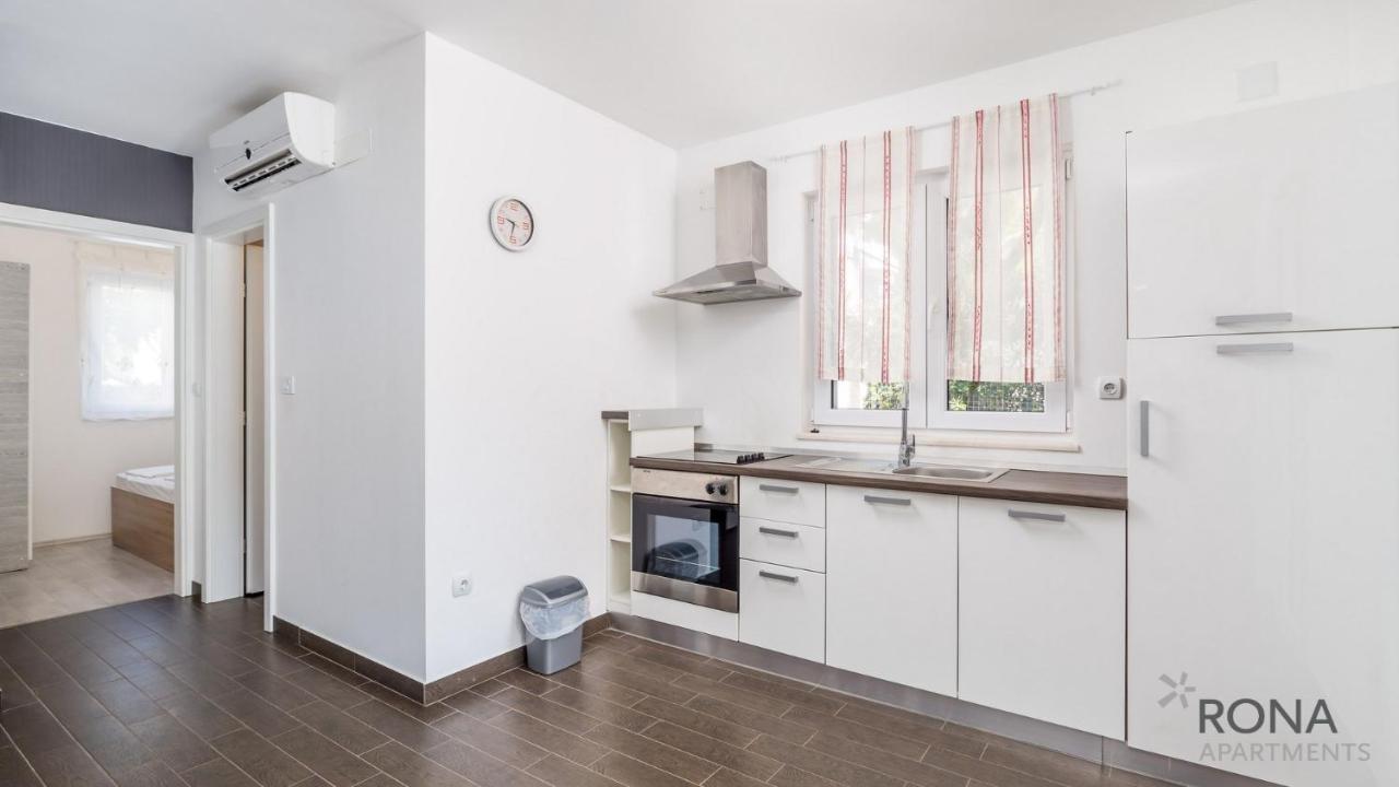 Rona Apartments Zlatko Šimuni Zewnętrze zdjęcie